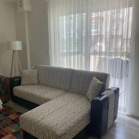A House Where Whit Pleasure In The Center Of The Apartment Antalya