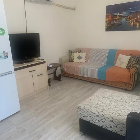 A House Where Whit Pleasure In The Center Of The Apartment