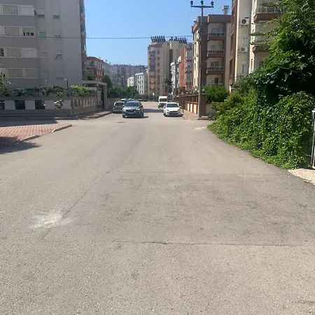 Apartment A House Where Whit Pleasure In The Center Of The Antalya